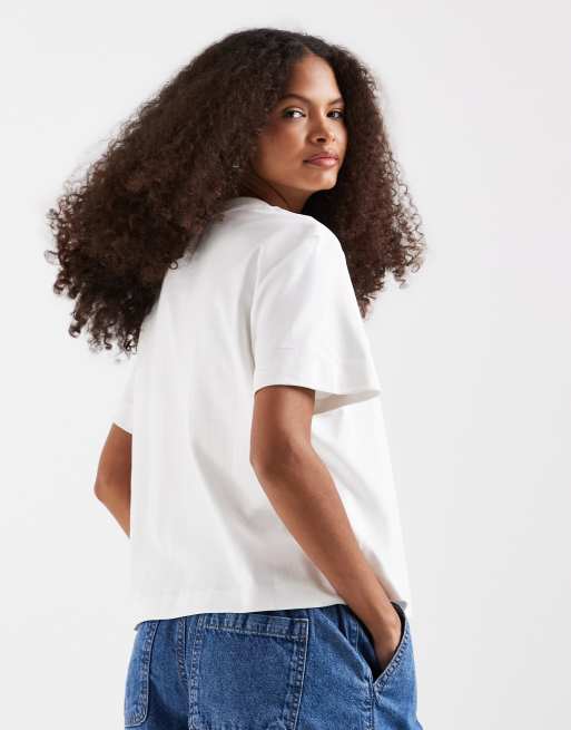 Vero Moda boxy tee with embroidered graphic in white , 4 of 4