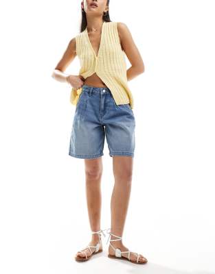 Vero Moda - Boyfriend-Jeans-Shorts in Hellblau