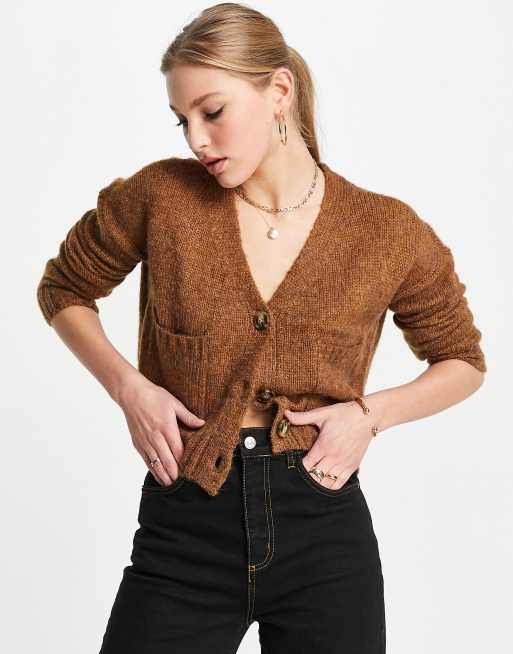 Vero Moda – Brązowy wełniany kardigan o krótkim fasonie