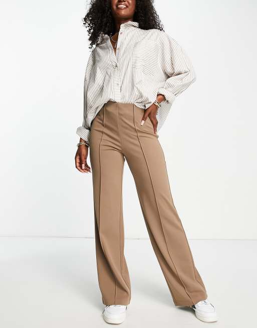Vero Moda - Broek met wijde pijpen en geplooide voorkant in camel