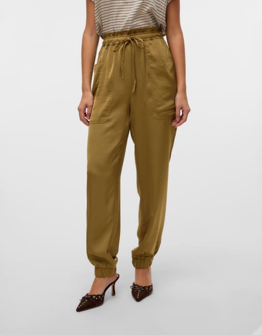 Vero Moda - Broek met wijde pijpen in gedroogd kruid