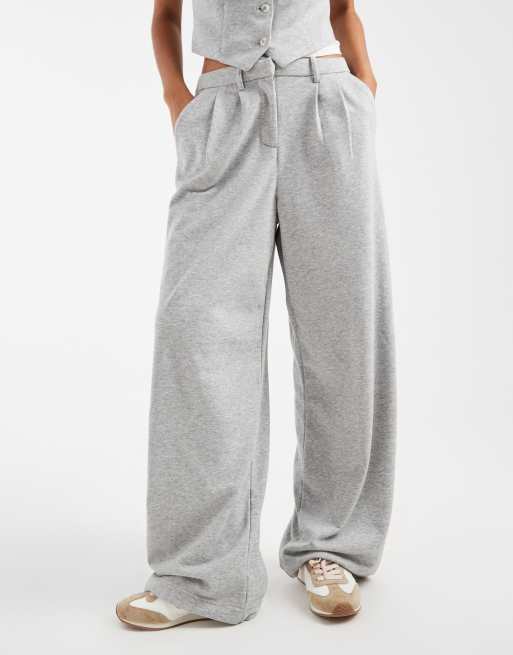 Vero Moda - Broek van jersey met wijde pijpen in gemêleerd lichtgrijs, deel van co-ord set, 2 van 5