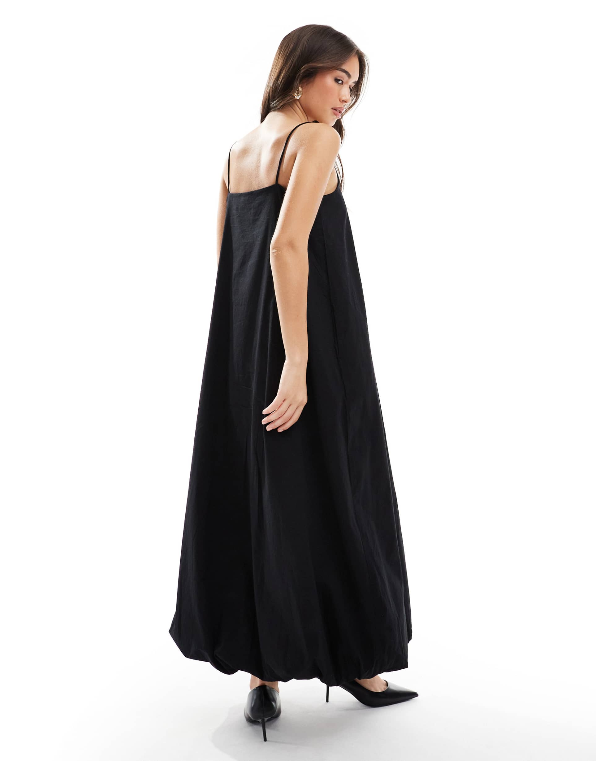vero moda bubble hem poplin maxi cami dress in black
