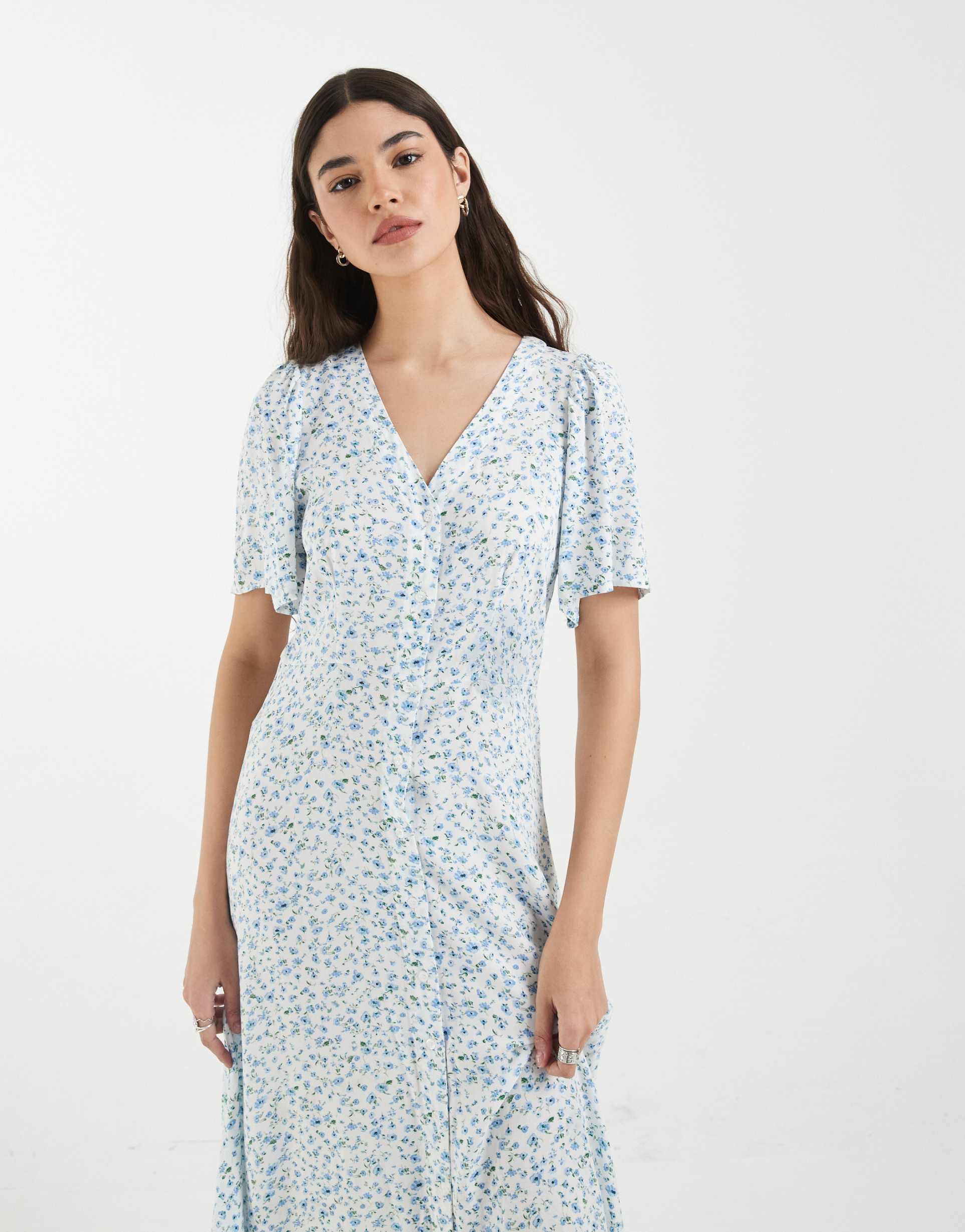 vero moda button down maxi dress in white and blue ditsy floral print