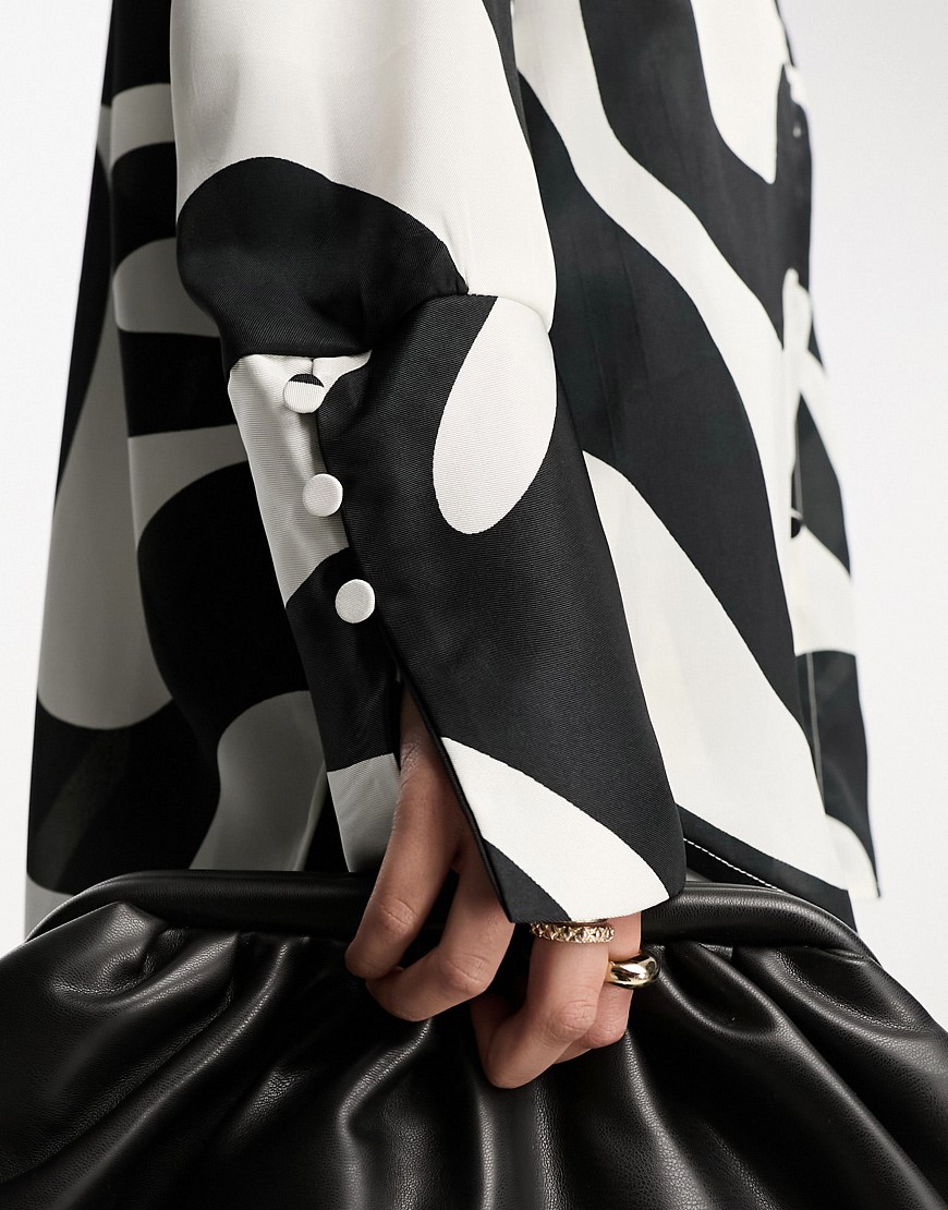 Camicia oversize con stampa astratta monocromatica in coordinato-Multicolore - Vero Moda Camicia donna  - immagine2