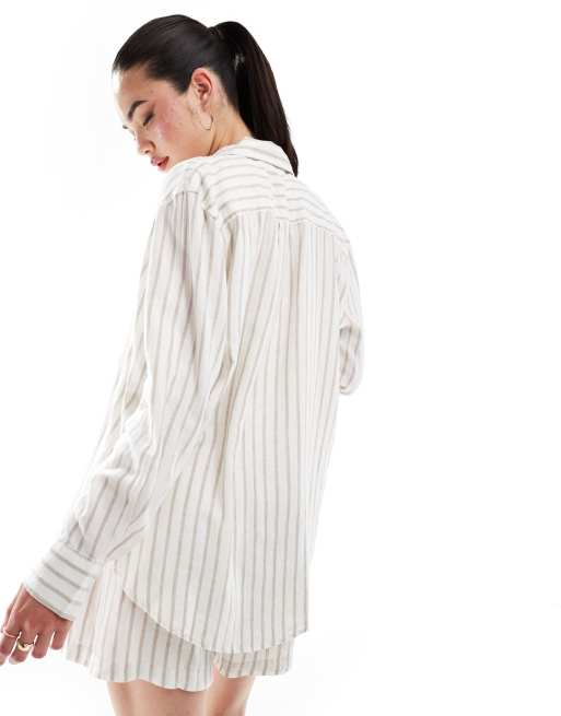 Vero Moda - Camicia oversize in lino bianca a righe marroni in coordinato, 2 di 4