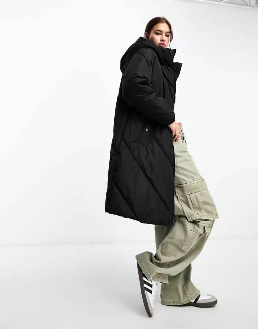Vero Moda - Cappotto taglio lungo con cappuccio nero