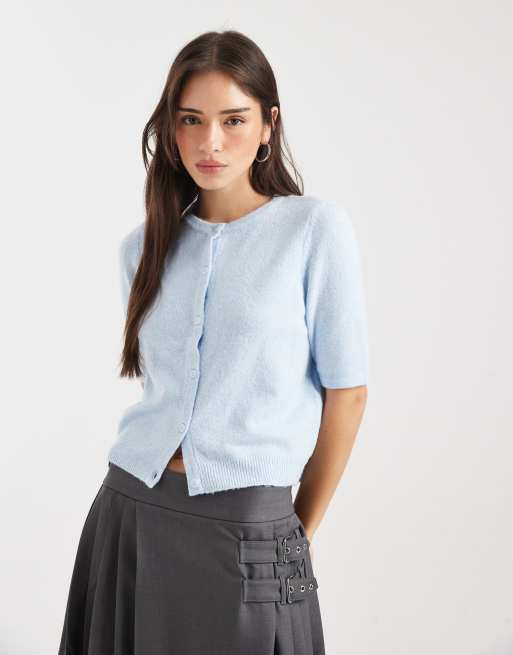 Vero Moda - Cardigan a maniche corte color azzurro tenue in maglia con scollo rotondo