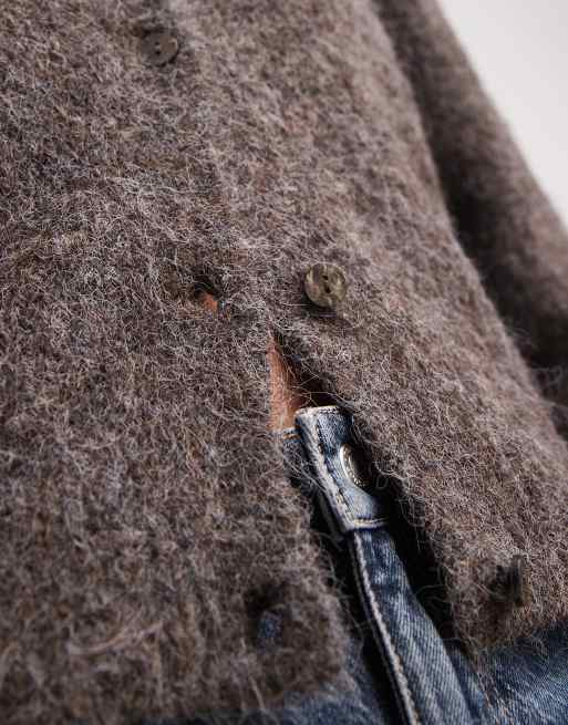 Vero Moda cardigan in maglia morbida e soffice con scollo rotondo in marrone cioccolato mélange, 3 di 4