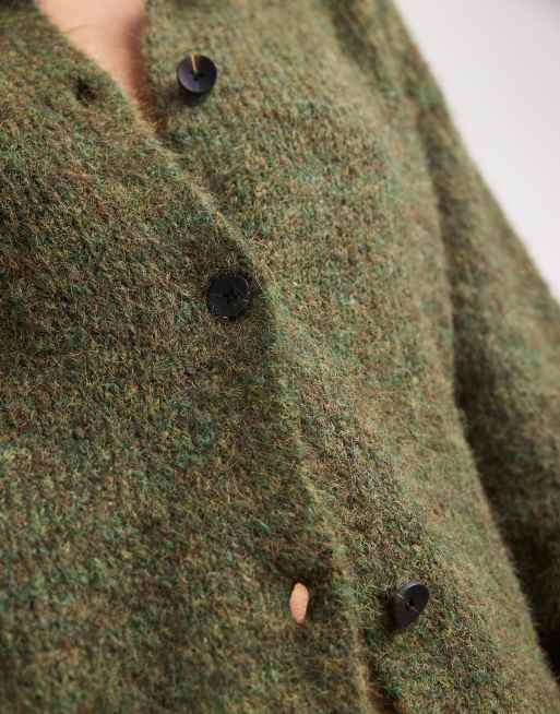 Vero Moda cardigan in maglia morbida e soffice con scollo rotondo verde muschio, 3 di 4