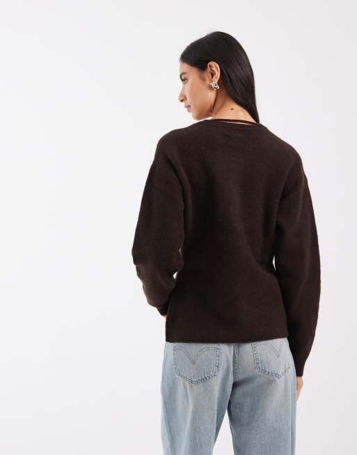 Vero Moda cardigan med rund hals og indsnøret talje i chokoladebrun, 4 af 4