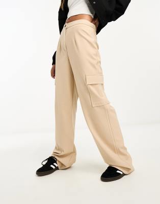 Vero Moda Cargo Pants In Cream-white