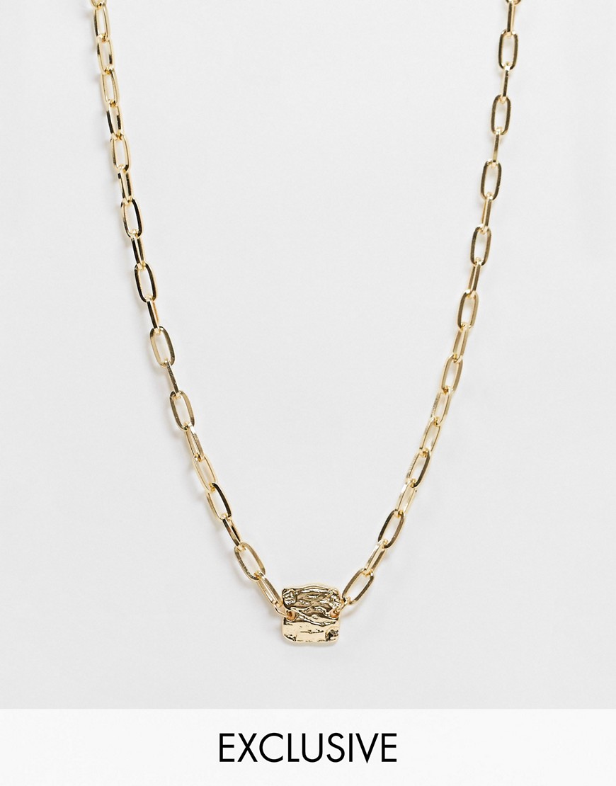 Vero Moda Exclusive Chain Necklace With Hammered Pendant In Gold