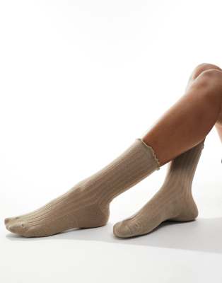 Vero Moda - Chaussettes côtelées à volants - Beige-Blanc