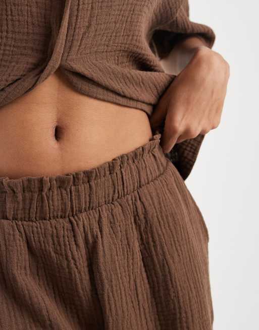 Vero Moda cheesecloth textured shorts in chocolate (part of a set), 3 of 5