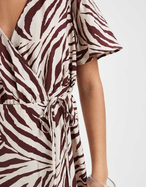 Vero Moda – Chokladbrun, zebrarandig miniklänning med utsvängda ärmar och omlottdesign framtill, 3 av 4