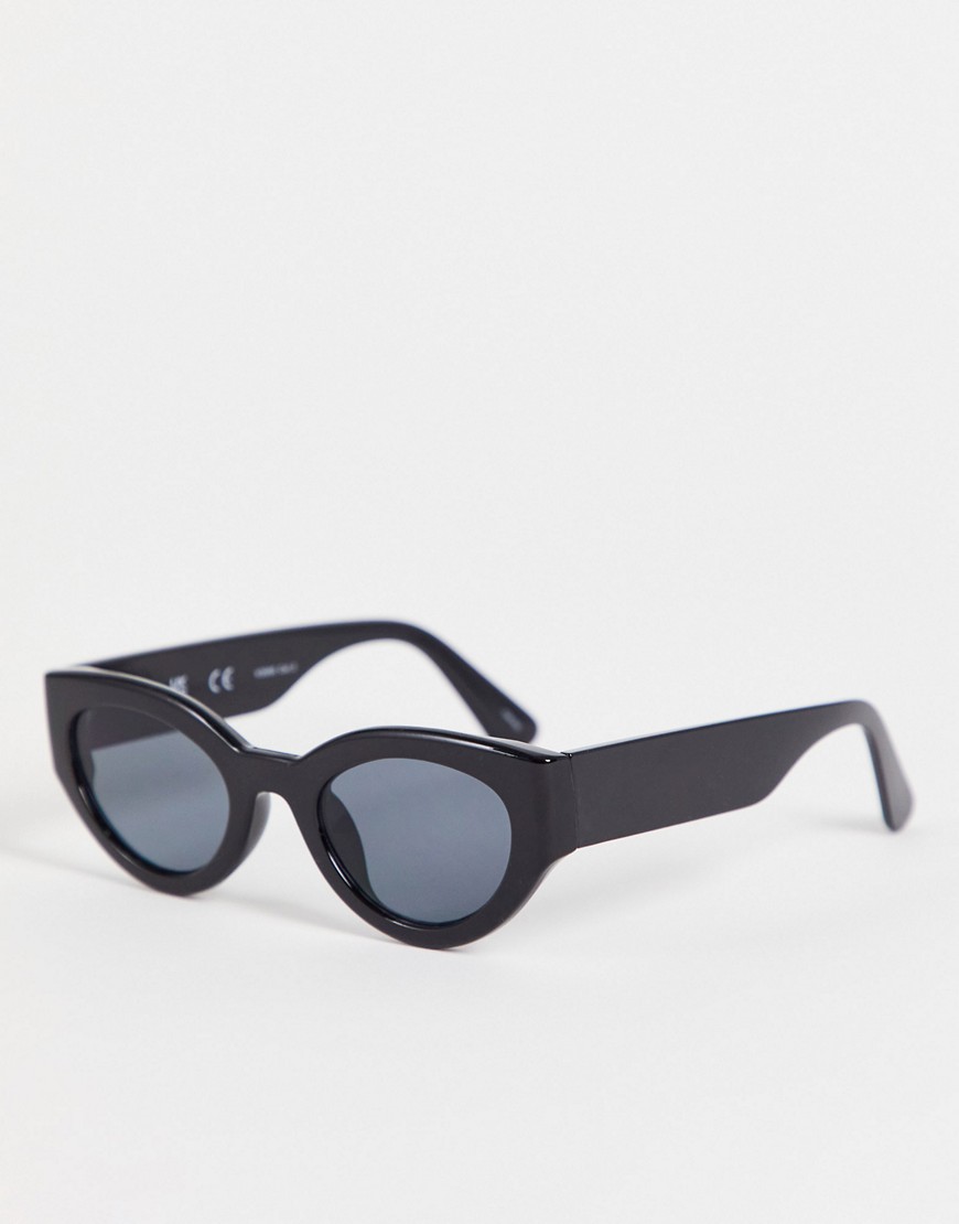 Vero Moda Chunky Cat Eye Sunglasses In Black