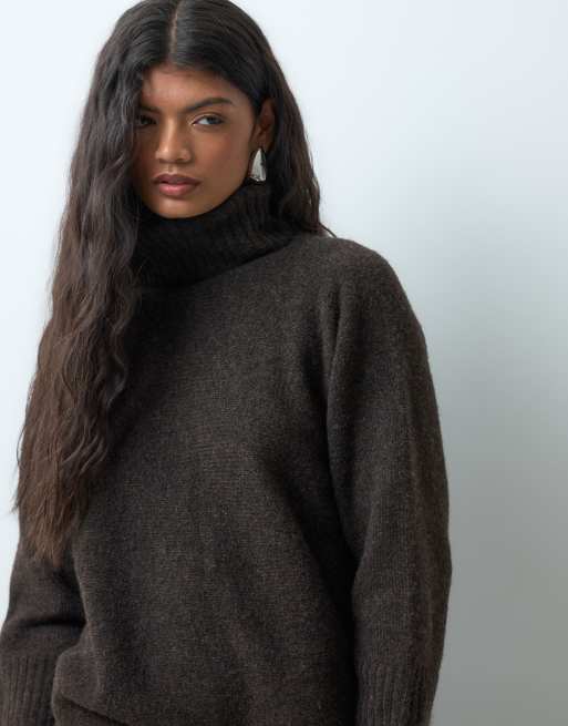 Vero Moda chunky roll neck jumper in chocolate brown, 3 of 5