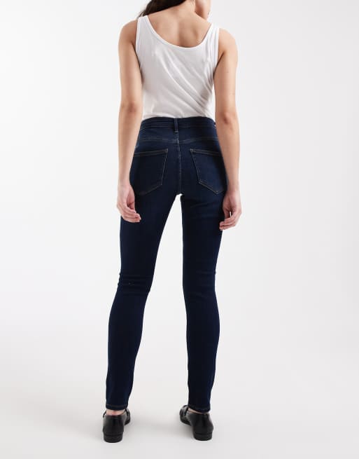 Vero Moda – Ciemnoniebieskie jeansy ze średnim stanem o obcisłym kroju, 2 z 5