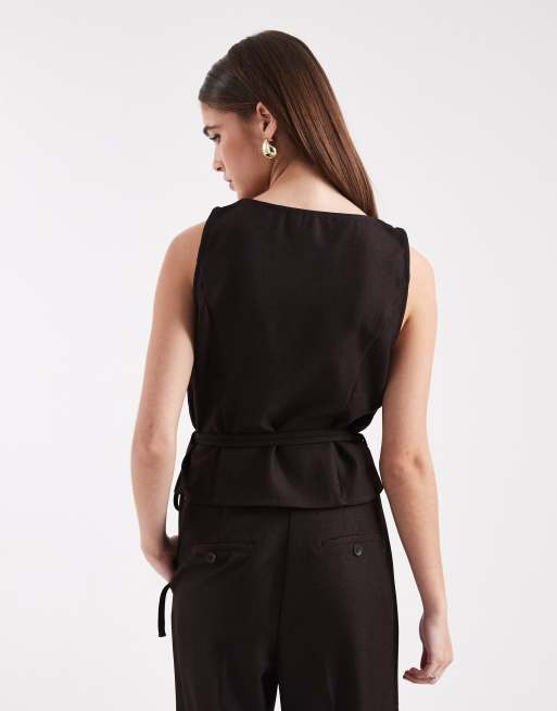 Vero Moda cinched tie waist waistcoat in chocolate (part of a set), 4 of 4