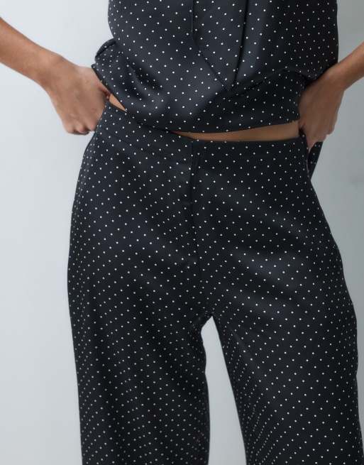 Vero Moda co-ord pantaloni a gamba larga a vita alta neri con pois bianchi, 5 di 5