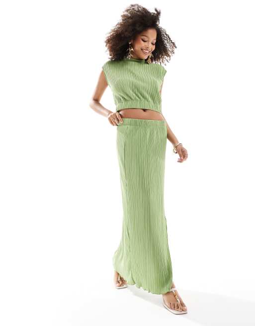 Vero Moda - Co-ord set van plissé maxirok en crop top in middengroen