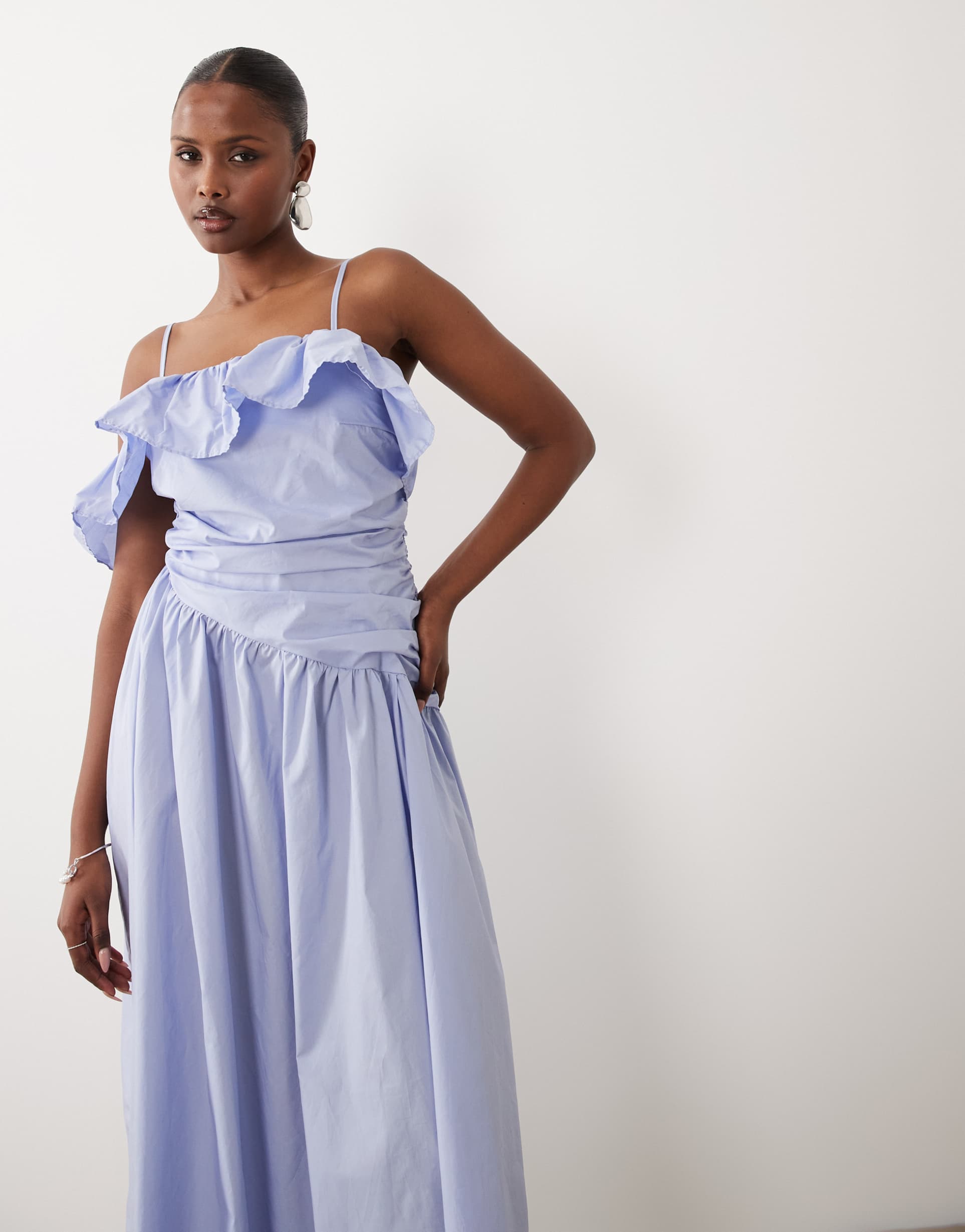 vero moda cotton poplin one shoulder ruched midi dress in blue