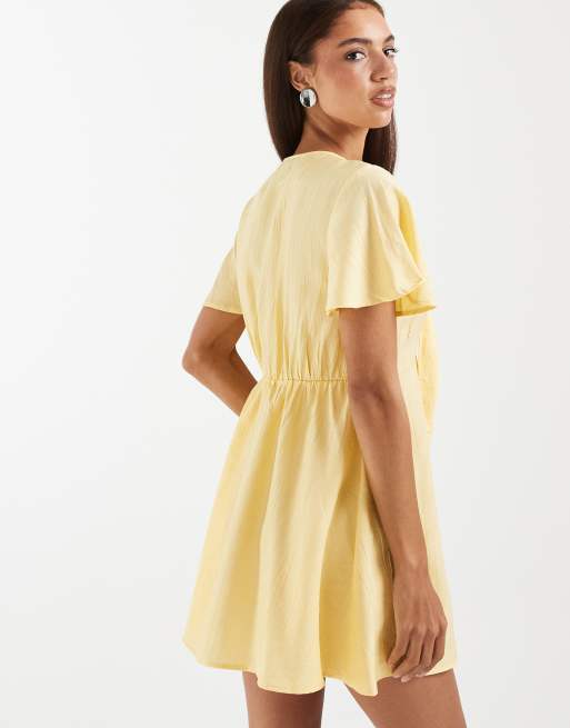 Vero Moda crinkle textured woven tie front mini dress in golden yellow, 2 of 4