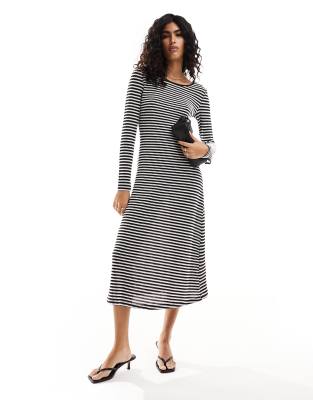 vero moda crochet maxi dress in mono stripe
