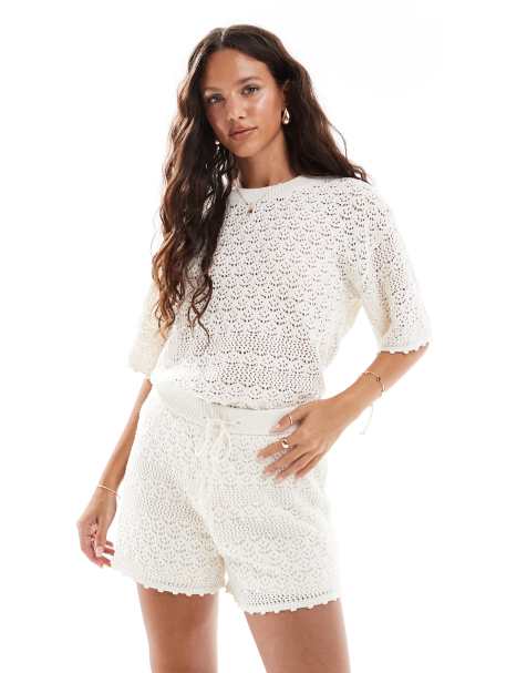Vero Moda crochet shorts in birch cream (part of a set) - view 1