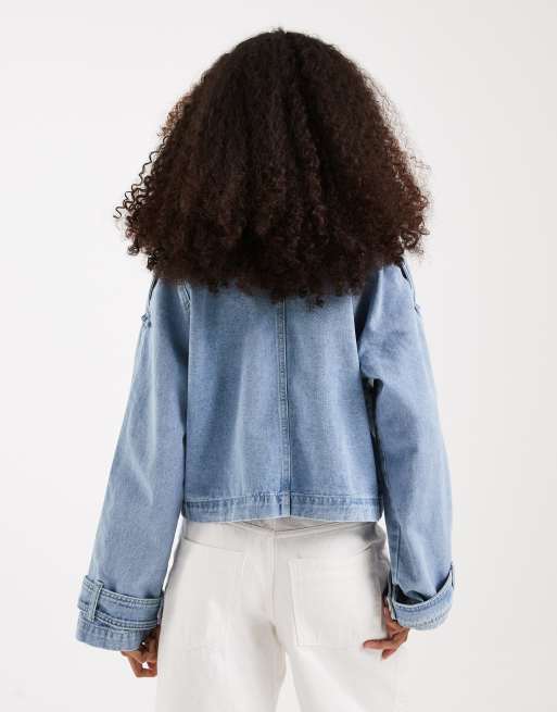 Vero Moda cropped denim trench coat in light blue wash, 3 of 4