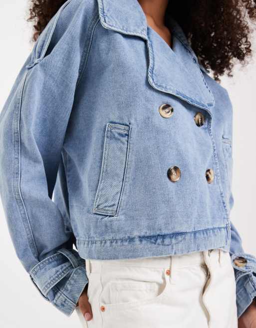 Vero Moda cropped denim trench coat in light blue wash, 4 of 4