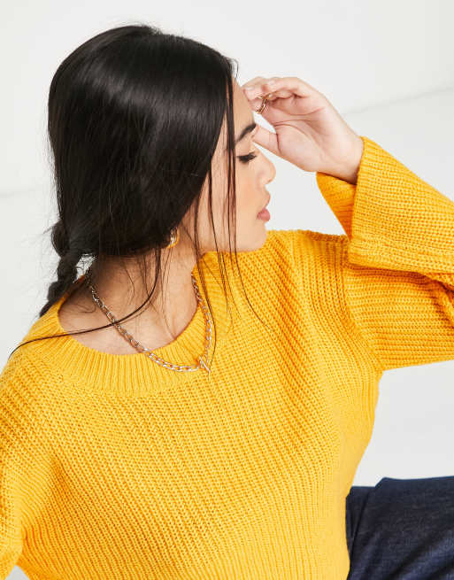 Vero Moda cropped jumper with wide sleeve in bright yellow, 3 of 4