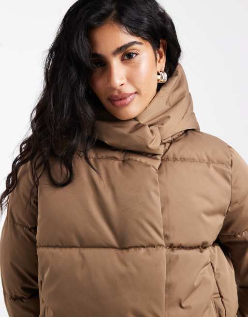 Vero Moda – Cropped-Steppjacke in hellem Braun mit verdecktem Reißverschluss, 3 von 4
