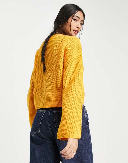 Vero Moda cropped sweater with wide sleeve in bright yellow, 2 of 4