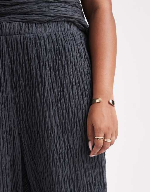 Vero Moda Curve - Asfaltgrå bukser i jersey med tekstur og vide ben - Del af sæt, 4 af 5