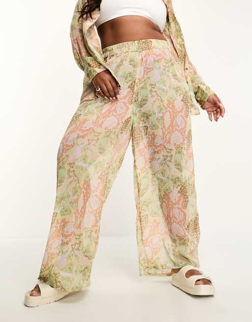 Vero Moda Curve beach pants in pastel snake print (part of a set)