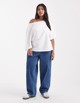 Vero Moda Curve - Billie - Barrel Leg Jeans in mittelblauer Waschung mit hohem Bund