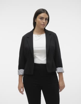 Vero Moda Curve - Blazer in Schwarz