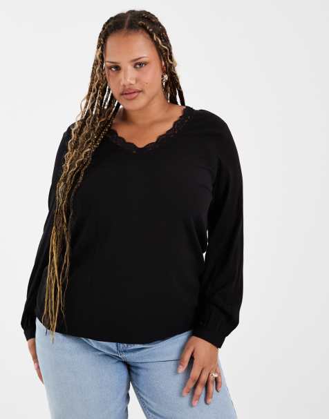Vero Moda Curve blouse met lange mouwen, kanten details en V-hals in zwart - view 1