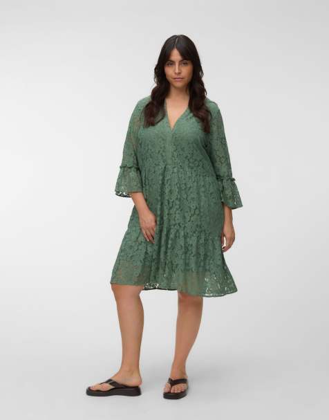 Vero Moda Curve – Bluse in Lorbeerkranz-Grün - view 1
