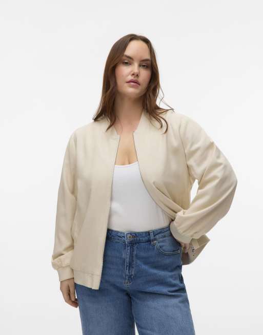 Vero Moda Curve – Bomberjacke in Hellbeige