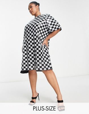 Vero Moda Curve checkerboard sequin mini dress in mono