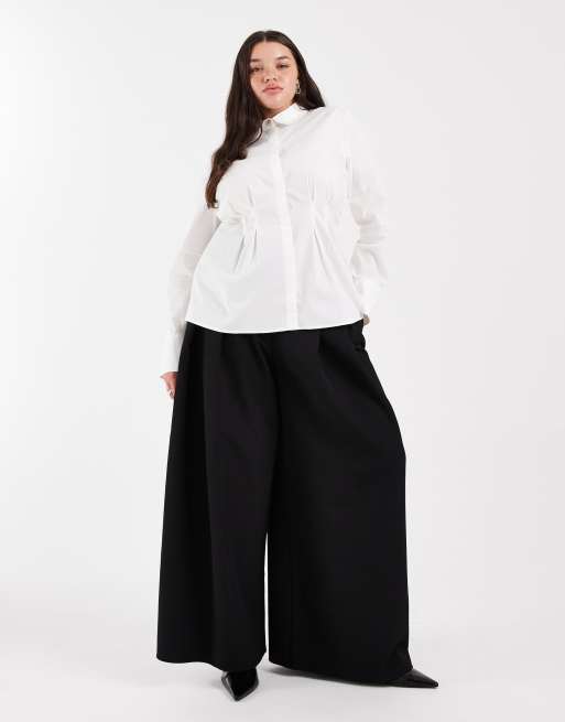 Vero Moda Curve cinched waist shirt in white, 2 of 4