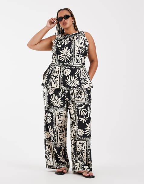 Vero Moda Curve - Co-ord set met gilet met lange pasvorm en broek met wijde pijpen in zwart met abstracte schelpenprint - view 1