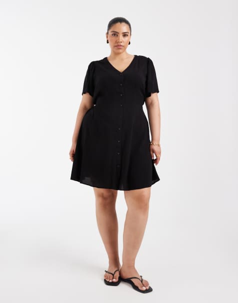 Vero Moda Curve – Czarna sukienka mini typu skater zapinana na guziki - view 1