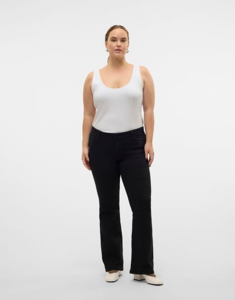 Vero Moda Curve Flared fit jeans in black - view 1