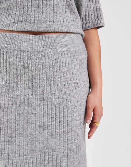 Vero Moda Curve - Gråmeleret ribstrikket midinederdel - Del af sæt, 5 af 5