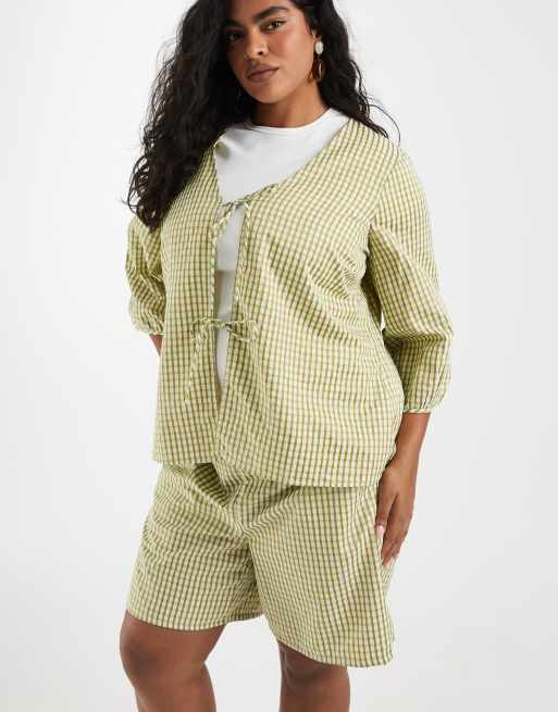 Vero Moda Curve high waist shorts co-ord in green gingham print, 2 of 5