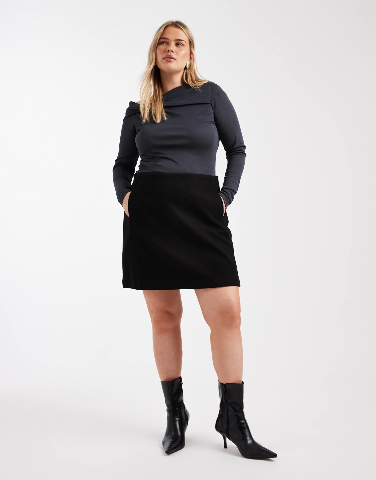 Черная структурированная мини-юбка Vero Moda Curve с завышенной талией